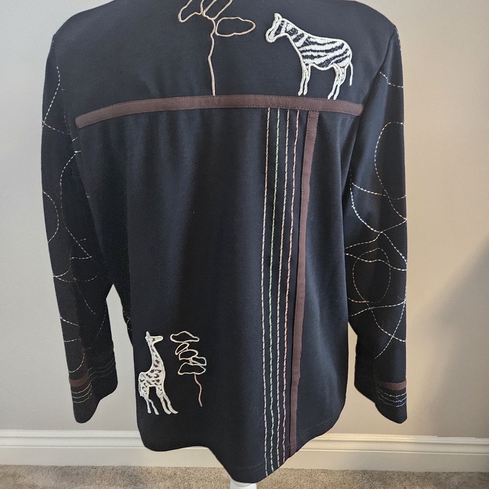 Barely Worn Nice Elephant Zebra Graraffe Jacket - image 7